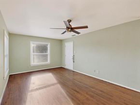 2065 S Farola Drive , Dallas Texas 75228