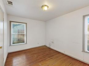 2065 S Farola Drive , Dallas Texas 75228