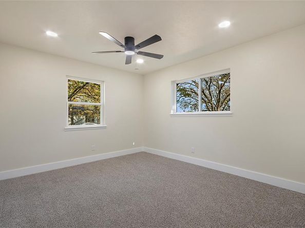 1212  Willow Glen Drive , Dallas Texas 75232