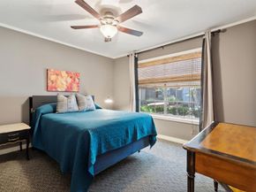 4207  Avondale Avenue  106, Dallas Texas 75219