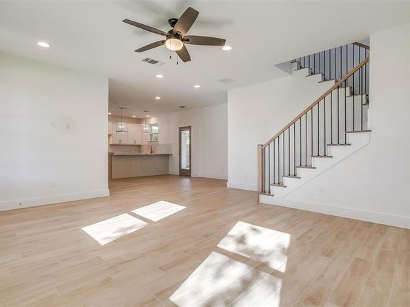 5618  Oaks Lane , Westworth Village Texas 76114