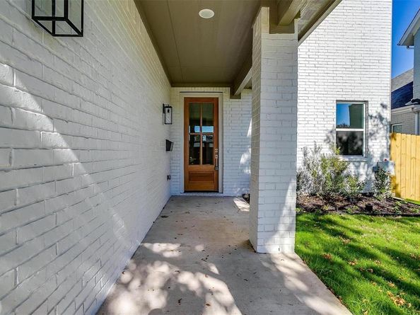 5618  Oaks Lane , Westworth Village Texas 76114