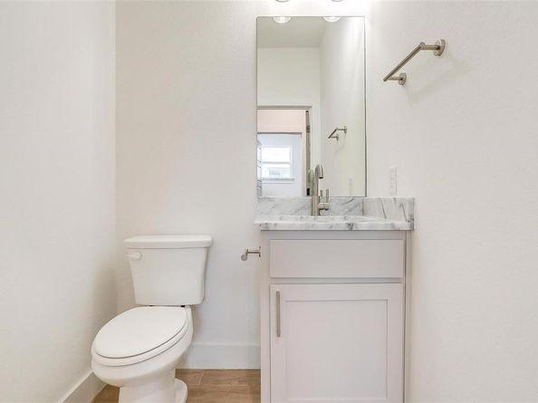 5618  Oaks Lane , Westworth Village Texas 76114