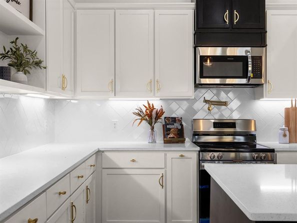 3735  Ada Avenue , Fort Worth Texas 76105