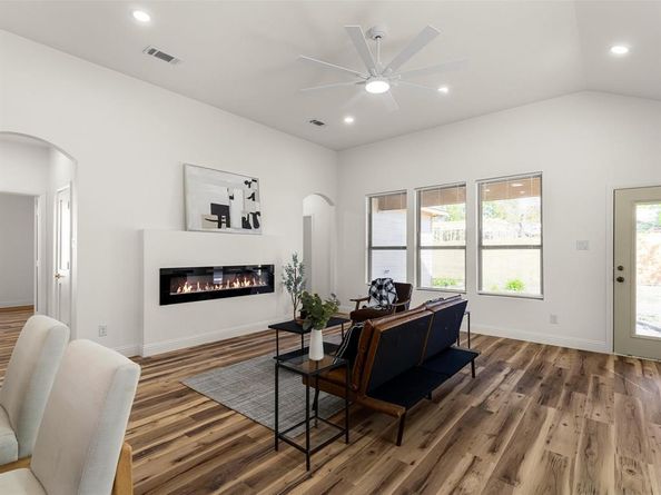 3735  Ada Avenue , Fort Worth Texas 76105