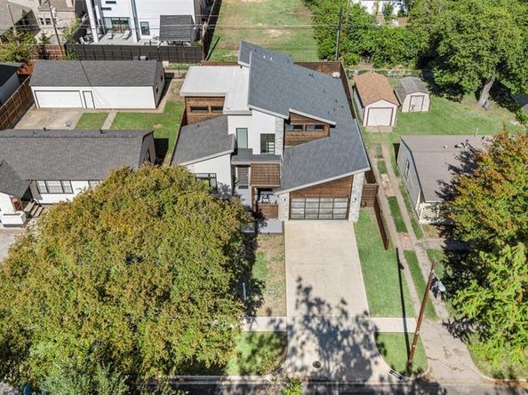 3955  Park Lane , Dallas Texas 75220