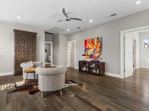 3955  Park Lane , Dallas Texas 75220