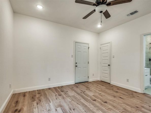 1260 E Magnolia Avenue , Fort Worth Texas 76104