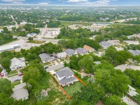 1260 E Magnolia Avenue , Fort Worth Texas 76104