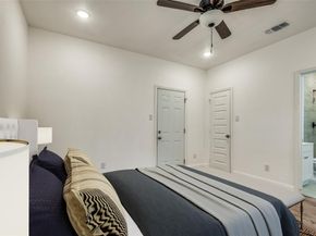 1260 E Magnolia Avenue , Fort Worth Texas 76104