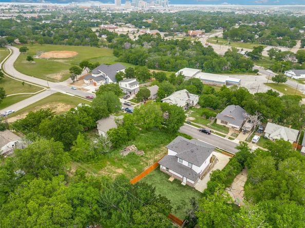 1260 E Magnolia Avenue , Fort Worth Texas 76104