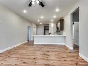 1260 E Magnolia Avenue , Fort Worth Texas 76104