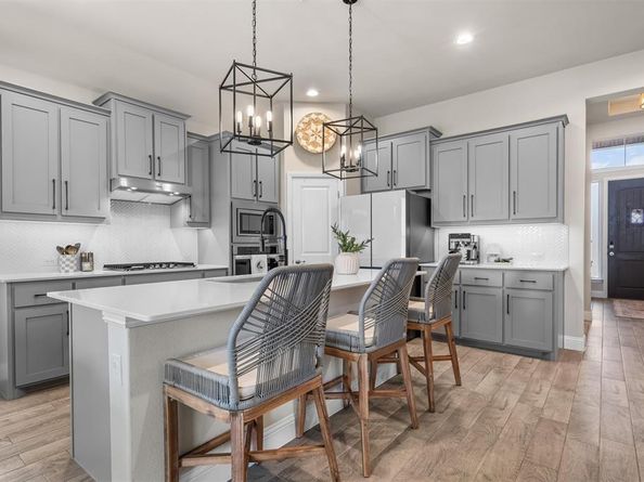 2013  Windsor Drive , Argyle Texas 76226