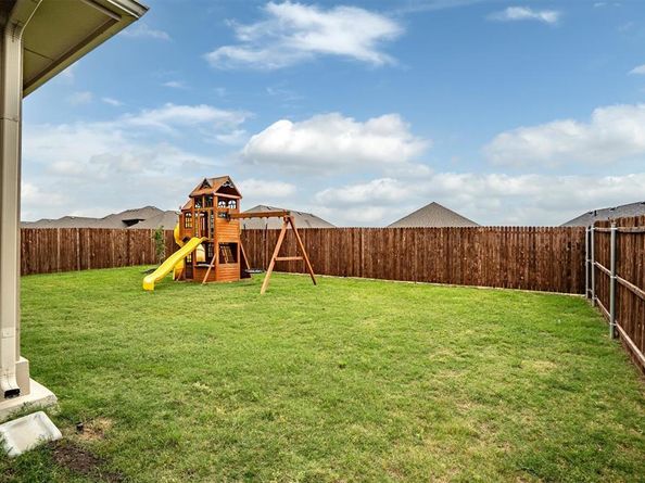 2013  Windsor Drive , Argyle Texas 76226