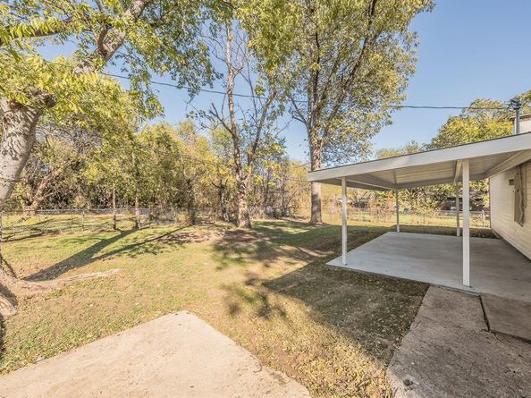 4821  Jerri Lane , Haltom City Texas 76117