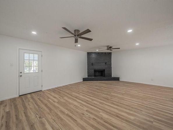 4821  Jerri Lane , Haltom City Texas 76117