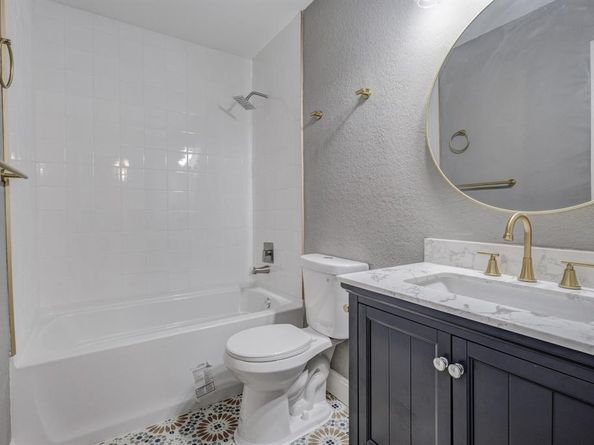 6005  Brandy Wood Trail , Arlington Texas 76018