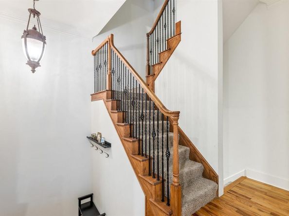 1500  Pecos Street  7, Dallas Texas 75204