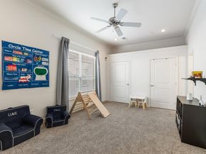 1500  Pecos Street  7, Dallas Texas 75204