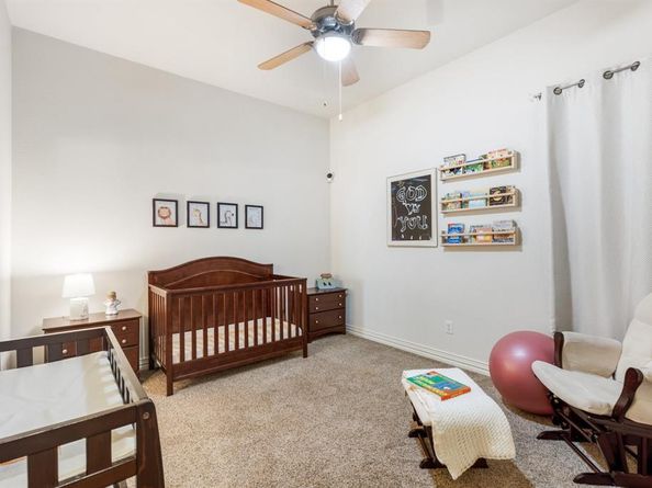 1500  Pecos Street  7, Dallas Texas 75204