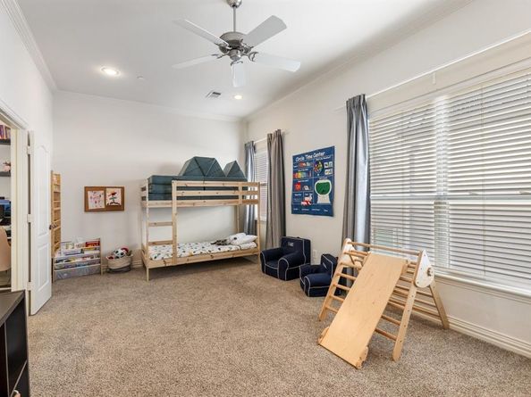 1500  Pecos Street  7, Dallas Texas 75204