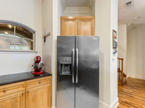 1500  Pecos Street  7, Dallas Texas 75204