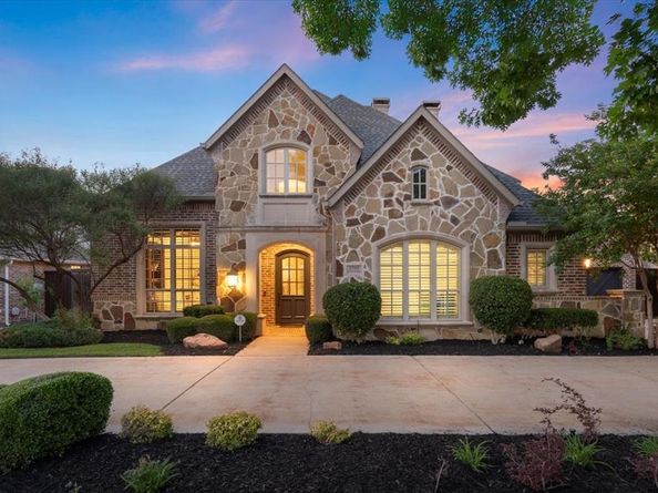 2709  King Arthur Boulevard , Lewisville Texas 75056
