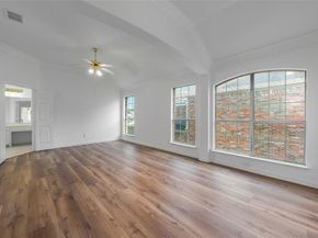 9200  Dillon Trail , Irving Texas 75063