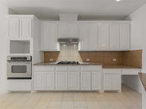 9200  Dillon Trail , Irving Texas 75063
