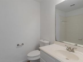 9200  Dillon Trail , Irving Texas 75063