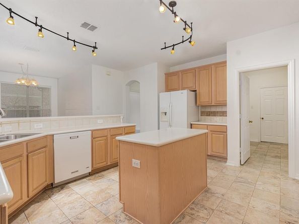 924  Idlewild Court , Highland Village Texas 75077