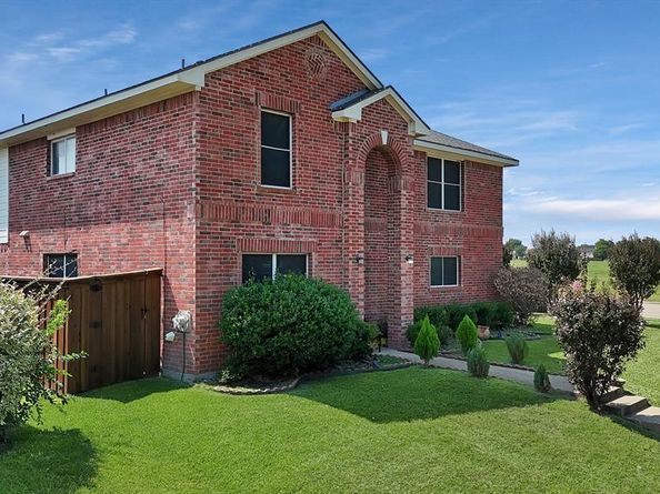 3101  Silver Creek Drive , Mesquite Texas 75181