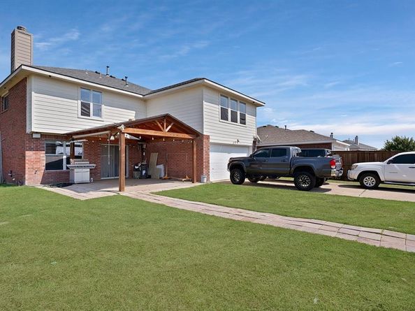 3101  Silver Creek Drive , Mesquite Texas 75181
