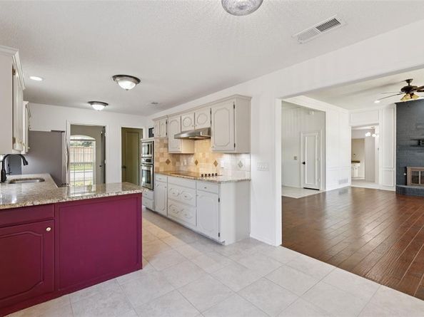2800  Bowie Drive , Plano Texas 75025