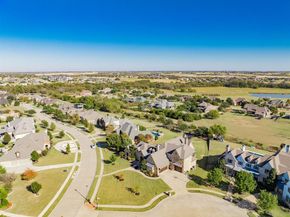 1  London Court , Heath Texas 75032