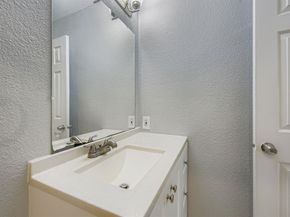 1506  Grace Street , Arlington Texas 76010