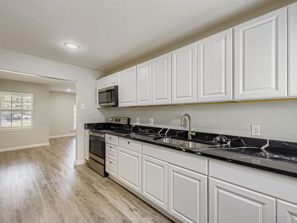 1506  Grace Street , Arlington Texas 76010