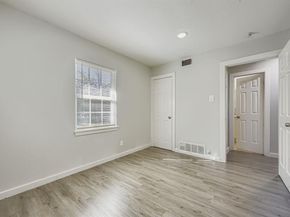 1506  Grace Street , Arlington Texas 76010