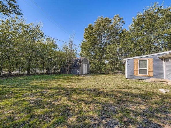 1506  Grace Street , Arlington Texas 76010