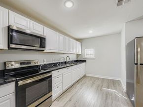 1506  Grace Street , Arlington Texas 76010