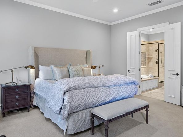 4423  Lena Lane , Irving Texas 75038