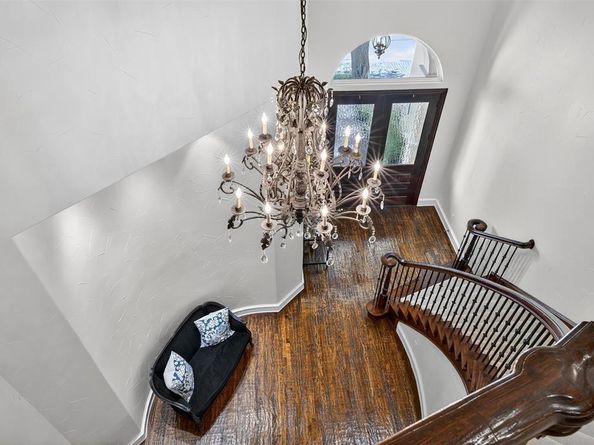 4423  Lena Lane , Irving Texas 75038