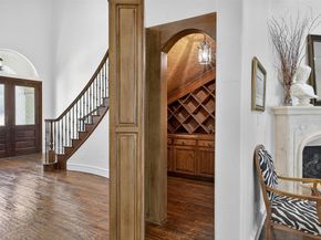 4423  Lena Lane , Irving Texas 75038