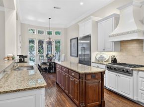 4423  Lena Lane , Irving Texas 75038