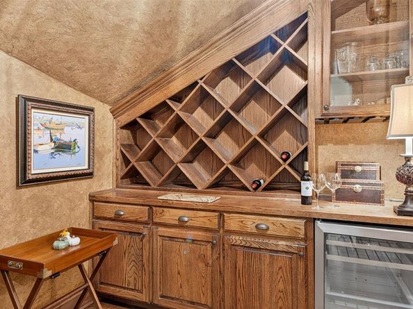 4423  Lena Lane , Irving Texas 75038