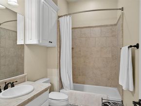 4423  Lena Lane , Irving Texas 75038