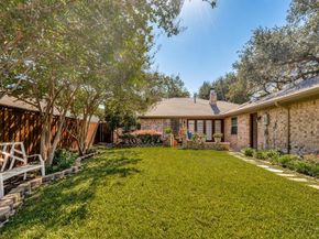 100  Hillview Court , Hurst Texas 76054