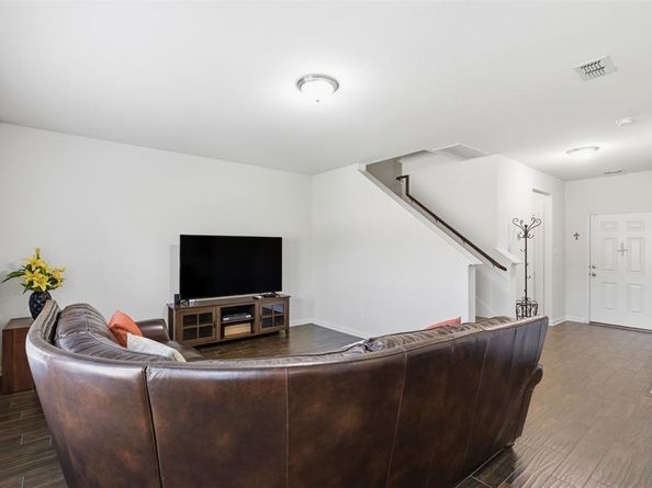 14229  Bridgeview Lane , Dallas Texas 75253