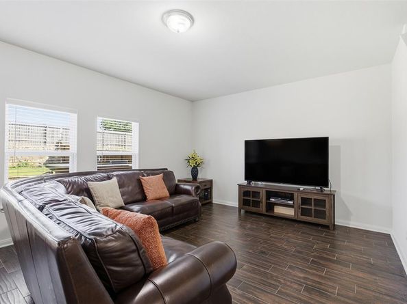 14229  Bridgeview Lane , Dallas Texas 75253