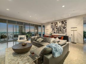 1717  Arts Plaza  2202, Dallas Texas 75201